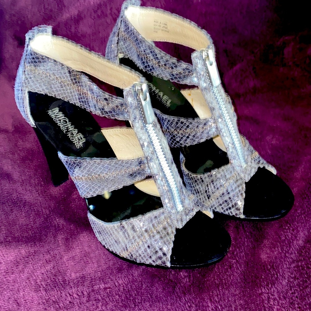 Michael Kors heel
